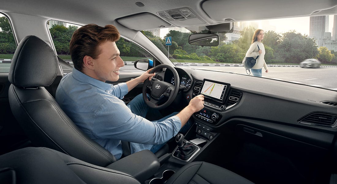 /img/cars/1637051464-interior_hyundai_Solaris_New_1.jpg