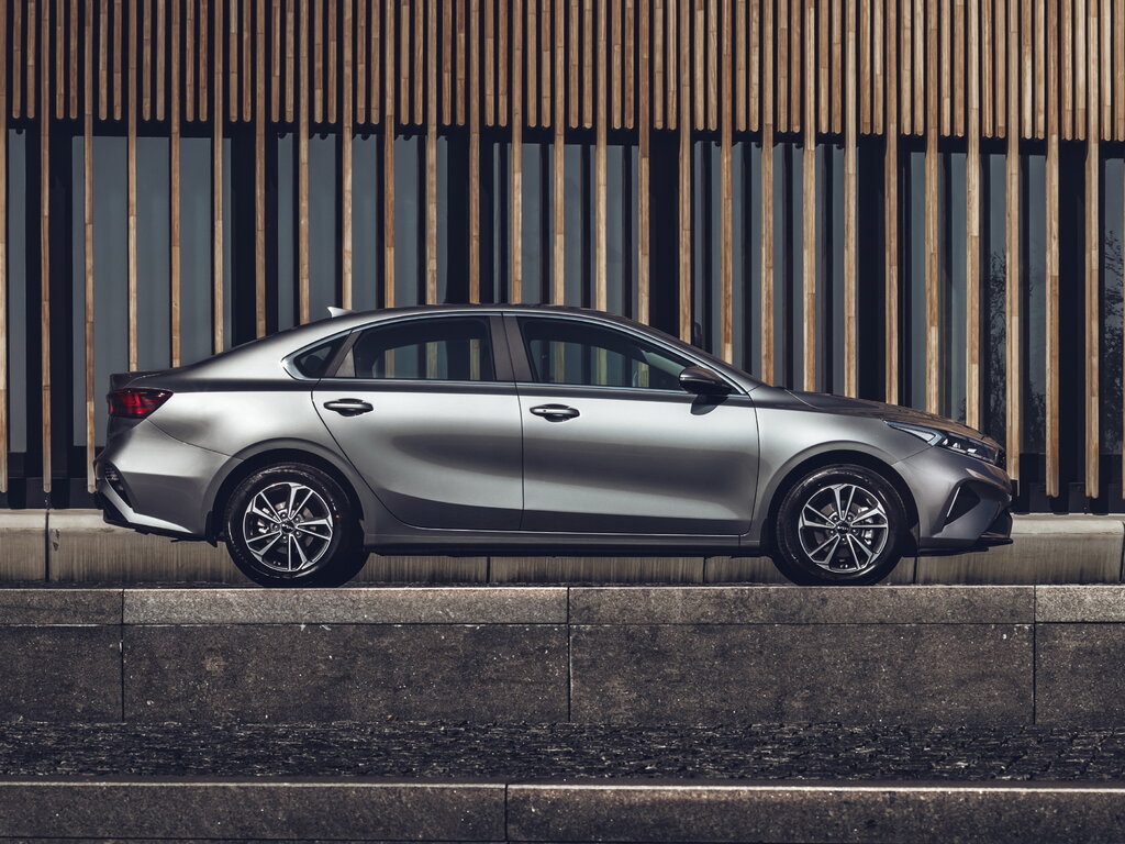 /img/cars/1667997980-kia_cerato_1039219.jpg