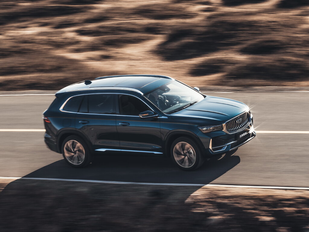 /img/cars/1668084852-geely_monjaro_1054283.jpg