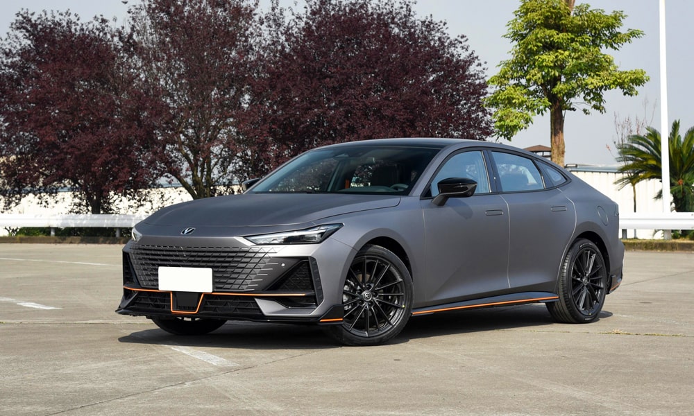 /img/cars/1674547145-uni-v-3.jpg