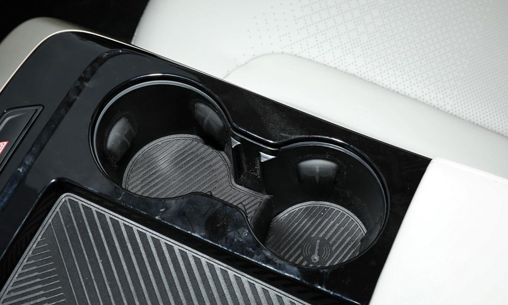 /img/cars/1679920949-dasheng-1-21.jpg
