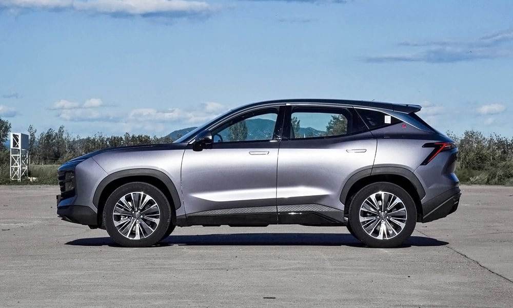 /img/cars/1679920949-dasheng-1-30.jpg