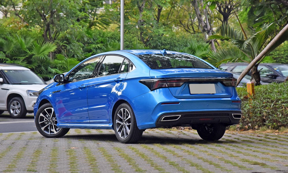 /img/cars/1680009879-s5-6.jpg