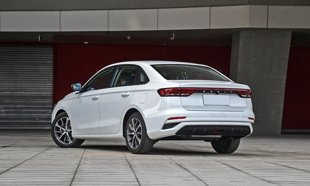 /img/cars/1690531289-emgrand-6.jpg