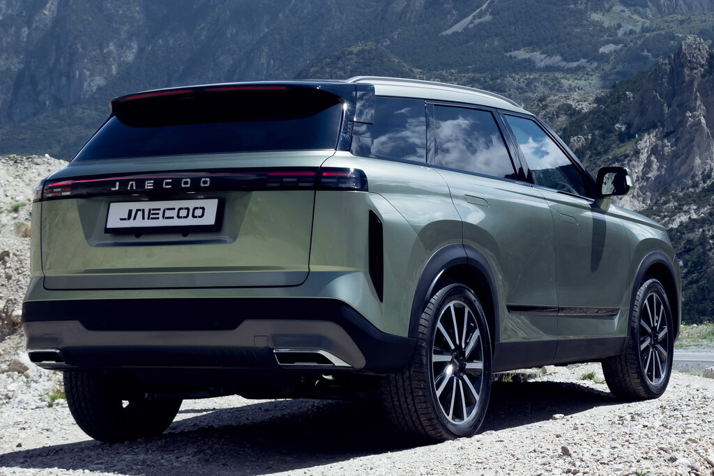 /img/cars/1697552675-jaecoo_j7_1157383.jpg
