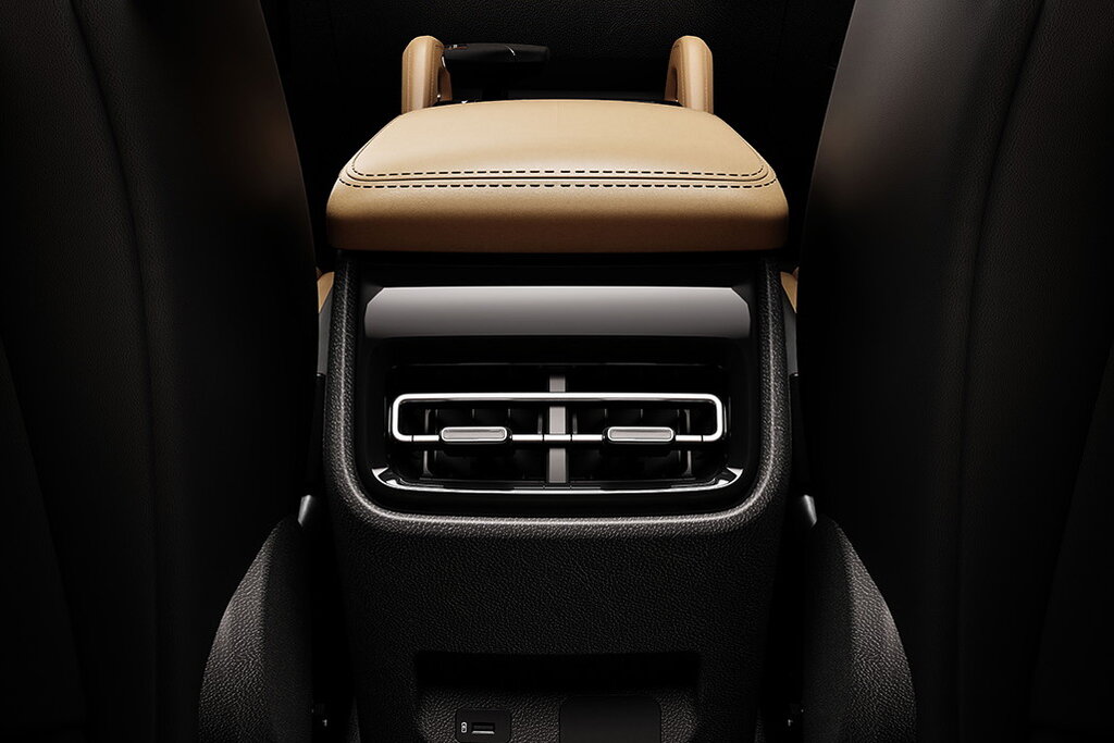 /img/cars/1715064013-changan_hunter_plus_1145265.jpg